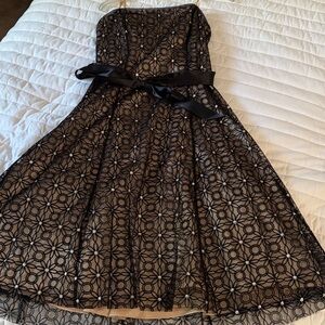 Adrianna Papell Black and Cream Strapless Dress